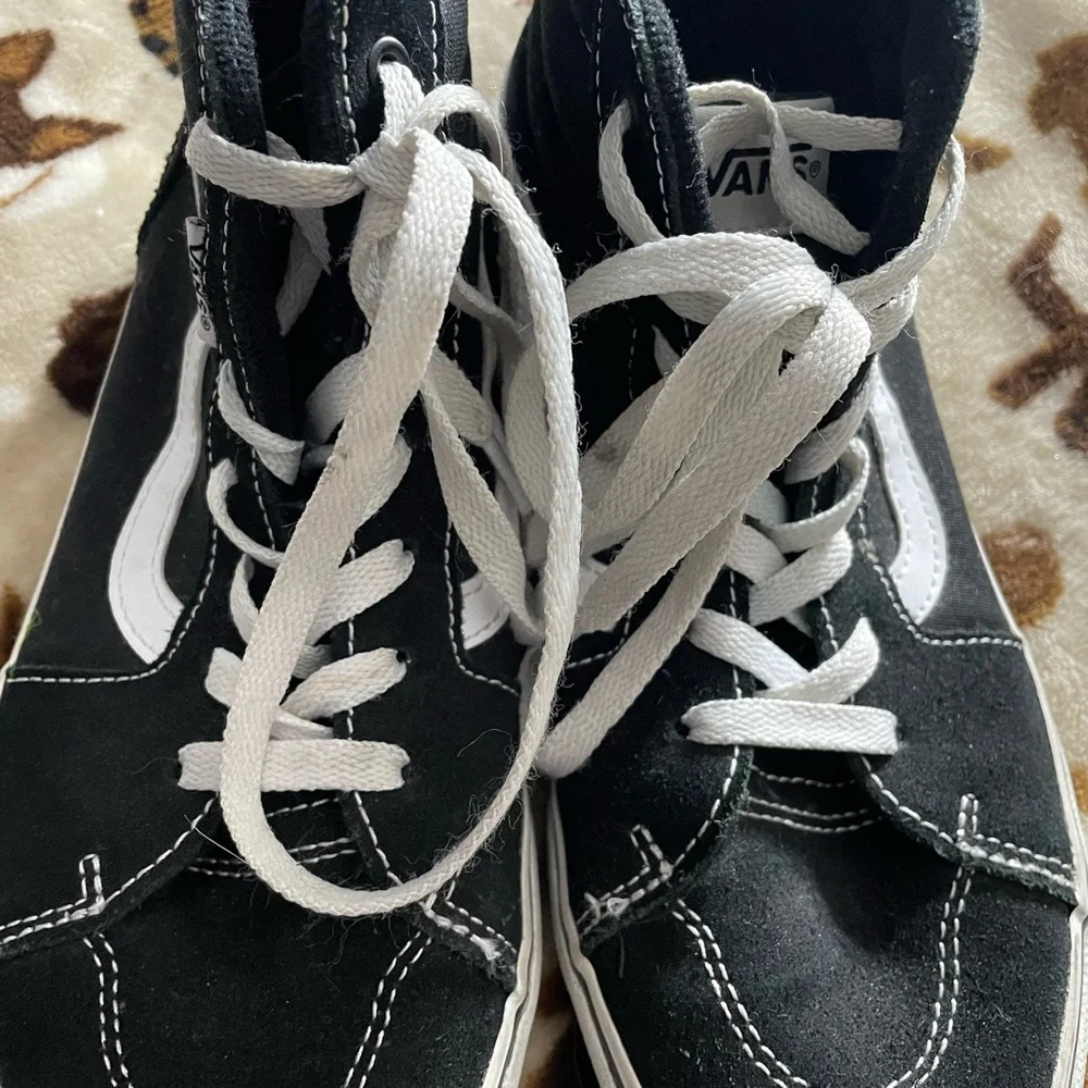 Vans Classic Black High-Tops